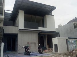 4 Habitación Casa en venta en Lakarsantri, East Jawa, Lakarsantri