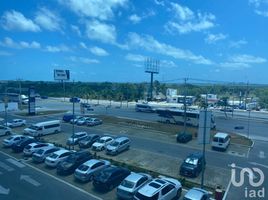 148 SqM Office for rent in Quintana Roo, Cancun, Quintana Roo
