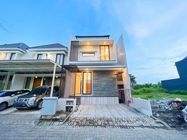 4 Kamar Vila for sale in Lakarsantri, East Jawa, Lakarsantri, Surabaya, East Jawa, Indonesia