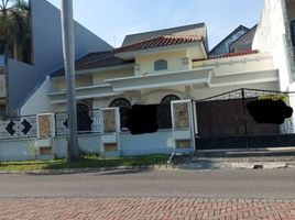 Villa 4 chambre à louer à Lakarsantri, East Jawa, Lakarsantri