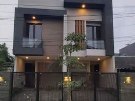 3 Habitación Casa en venta en Tambaksari, East Jawa, Tambaksari