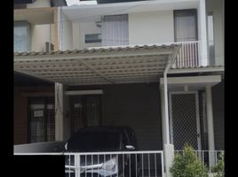 Villa 4 chambre à vendre à Kenjeran, East Jawa, Kenjeran
