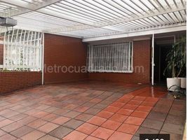 4 Bedroom House for sale in Bogota, Cundinamarca, Bogota