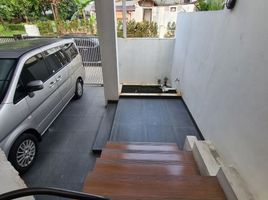 5 Bedroom Villa for sale in Ciputat, Tangerang, Ciputat