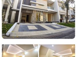 4 Habitación Villa en venta en Sukolilo, East Jawa, Sukolilo