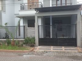 5 Bedroom Villa for sale in Kenjeran, Surabaya, Kenjeran