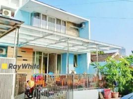 5 Bedroom House for sale in Dukuhpakis, Surabaya, Dukuhpakis