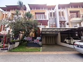 5 Habitación Adosado en alquiler en Bandung, West Jawa, Lembang, Bandung