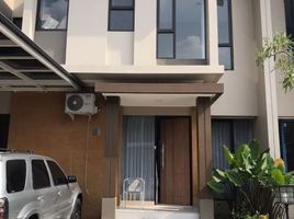 4 Kamar Vila for sale in Cipondoh, Tangerang, Cipondoh