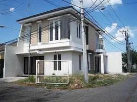 5 Bedroom House for sale in Wiyung, Surabaya, Wiyung