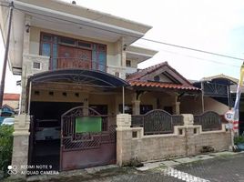 5 Bedroom House for sale in Dukuhpakis, Surabaya, Dukuhpakis