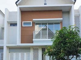 4 Bedroom Villa for sale in 23 Paskal Shopping Center, Andir, Sumurbandung