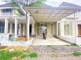 5 Bedroom House for sale in Waru, Sidoarjo, Waru