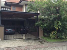 5 Kamar Rumah for sale in Surabaya, East Jawa, Dukuhpakis, Surabaya