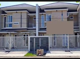 4 Bedroom House for sale in Kenjeran, Surabaya, Kenjeran