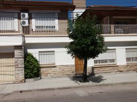 3 Bedroom House for sale in Moron, Buenos Aires, Moron