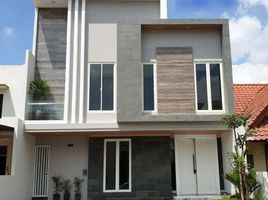 5 Bedroom House for sale in Surabaya, East Jawa, Lakarsantri, Surabaya