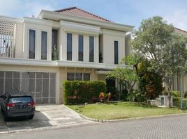 4 Kamar Rumah for sale in Lakarsantri, Surabaya, Lakarsantri