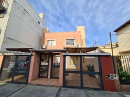 Maison 2 chambre à vendre à Lanus, Buenos Aires, Lanus