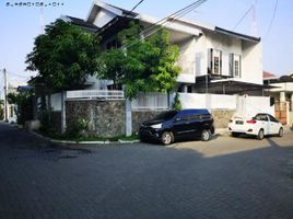 3 Schlafzimmer Villa zu verkaufen in Dukuhpakis, East Jawa, Dukuhpakis
