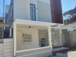 11 Habitación Villa en venta en Lowok Waru, East Jawa, Lowok Waru