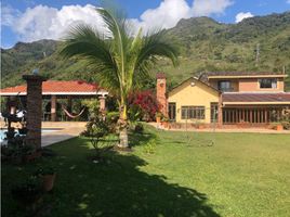 5 chambre Villa for sale in Antioquia, Barbosa, Antioquia