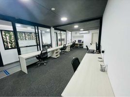 200 m² Office for sale in Colombia, Cali, Valle Del Cauca, Colombia