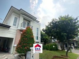 4 Kamar Vila for sale in Curug, Tangerang, Curug