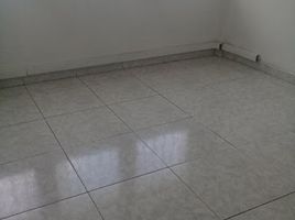180 m2 Office for rent in Centro Artesanal Plaza Bolivar, Bogota, Bogota