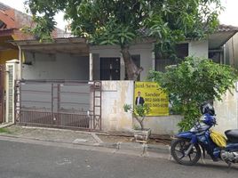 2 Kamar Rumah for rent in Lakarsantri, Surabaya, Lakarsantri