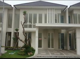 4 Bedroom House for sale in Tandes, Surabaya, Tandes