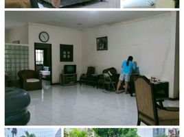 4 Bedroom House for sale in Dukuhpakis, Surabaya, Dukuhpakis