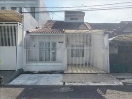 3 Bedroom House for sale in Wiyung, Surabaya, Wiyung