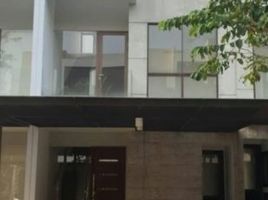 3 Habitación Villa en venta en Lakarsantri, East Jawa, Lakarsantri