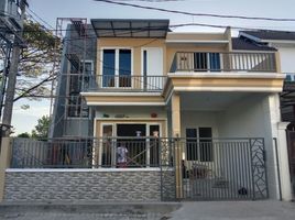 3 Habitación Villa en venta en Rungkut, East Jawa, Rungkut