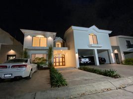 3 Habitación Casa en venta en Zapopan, Jalisco, Zapopan