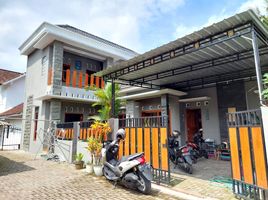 6 Bedroom House for sale in Godeyan, Sleman, Godeyan