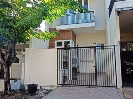 4 Schlafzimmer Villa zu verkaufen in Rungkut, East Jawa, Rungkut