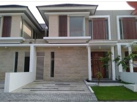 4 Habitación Villa en venta en Lakarsantri, East Jawa, Lakarsantri