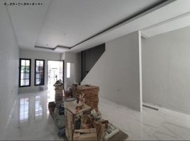 Villa 3 chambre à vendre à Tambaksari, East Jawa, Tambaksari