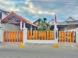6 Schlafzimmer Haus zu verkaufen in Tambaksari, East Jawa, Tambaksari