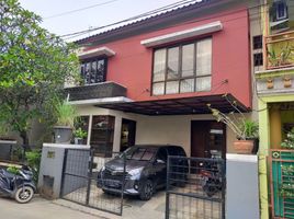 4 Kamar Rumah for sale in Pondokgede, Bekasi, Pondokgede