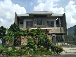 6 Kamar Rumah for sale in Lakarsantri, Surabaya, Lakarsantri