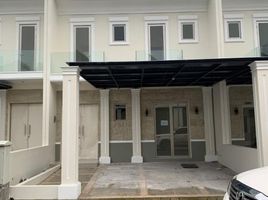 4 Habitación Casa en venta en Wiyung, East Jawa, Wiyung