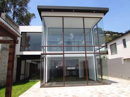 3 Habitación Casa en venta en Nayon, Pichincha, Nayon