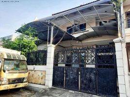 4 Habitación Casa en venta en Tambaksari, East Jawa, Tambaksari