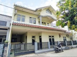 4 Kamar Rumah for sale in Bekasi Selatan, Bekasi, Bekasi Selatan