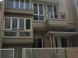 4 Habitación Villa en venta en Sukolilo, East Jawa, Sukolilo