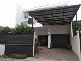 4 Bedroom House for sale in Kenjeran, Surabaya, Kenjeran