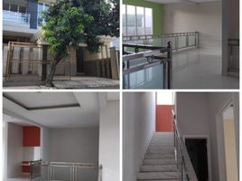 5 Schlafzimmer Villa zu verkaufen in Gunung Anyar, East Jawa, Gunung Anyar